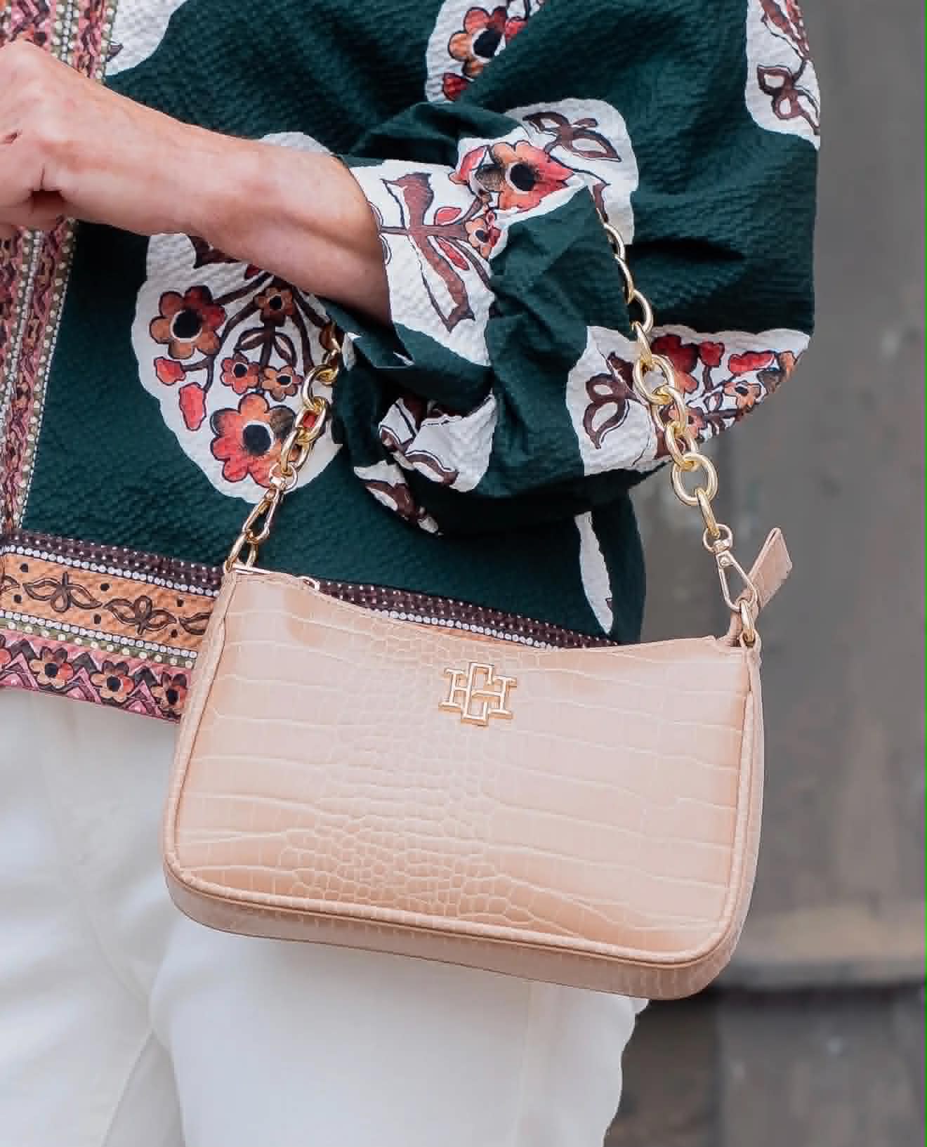 Joan Crossbody
