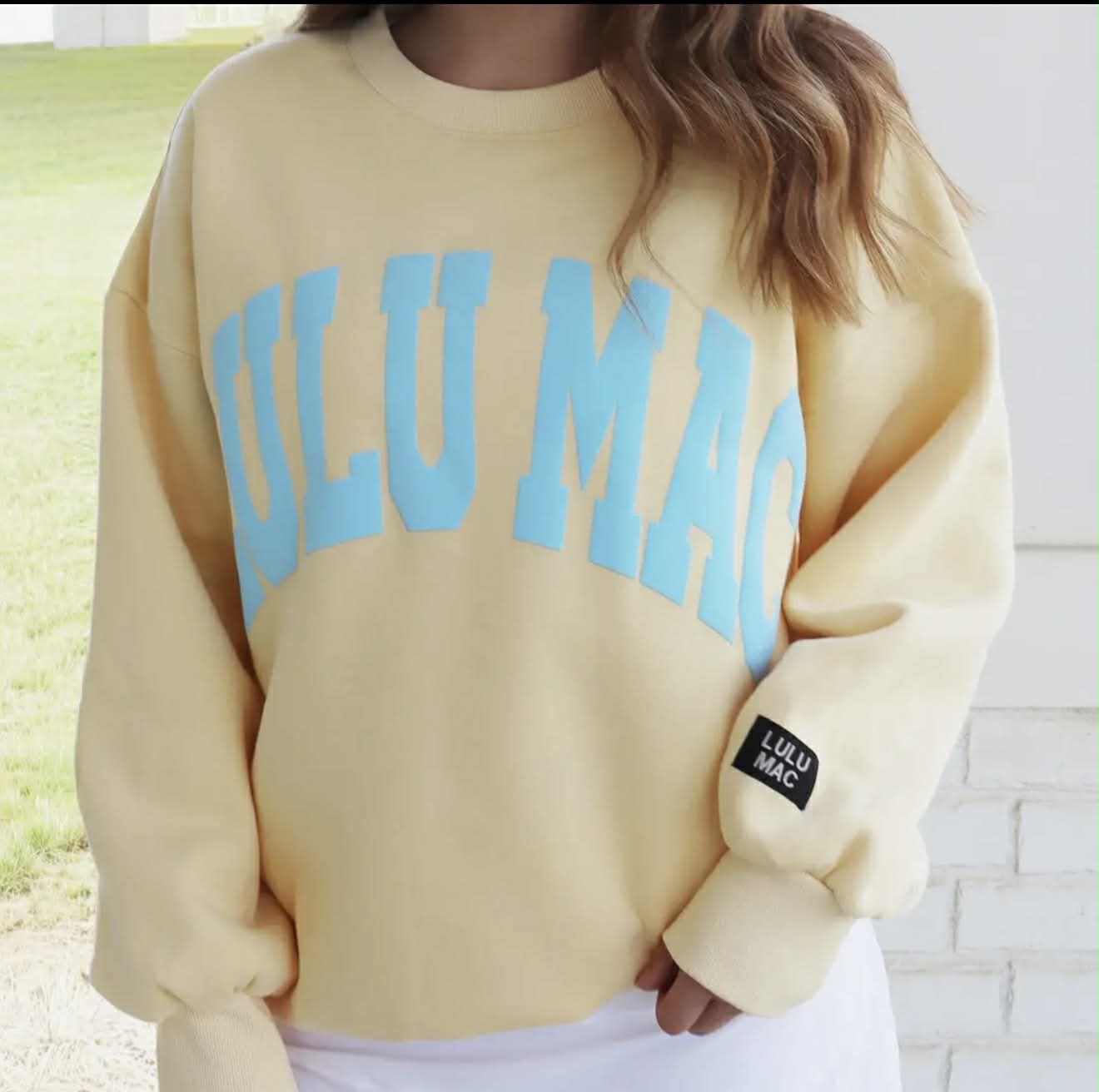 LULU MAC Crewneck